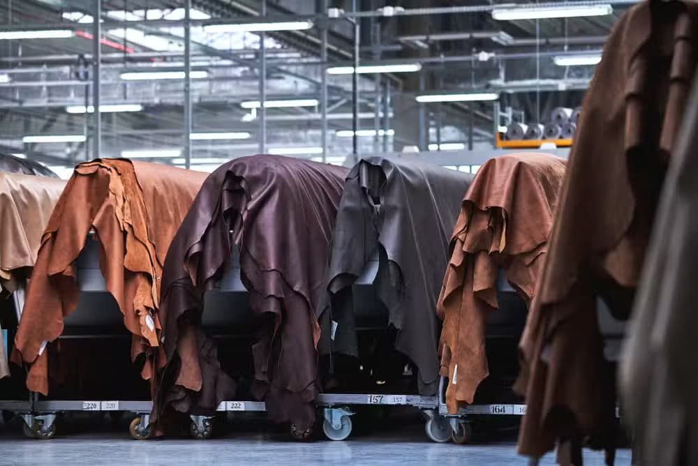 Leather goods moq.jpg